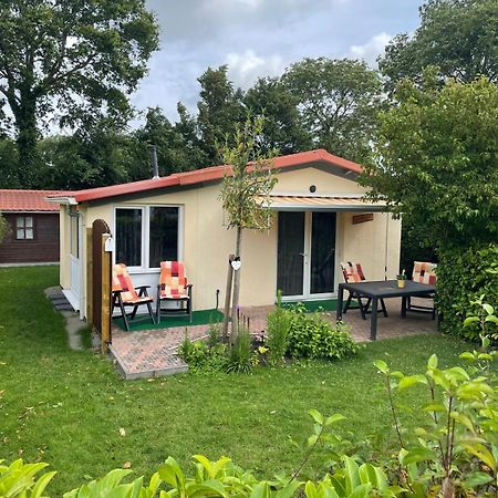 Villa Zonneschijn, Bungalow Op Vakantiepark Bij Zee Baarland Exterior foto