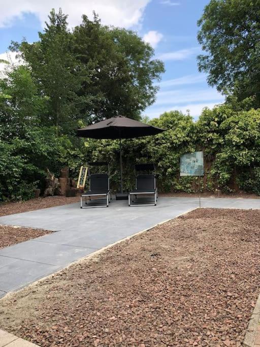 Villa Zonneschijn, Bungalow Op Vakantiepark Bij Zee Baarland Exterior foto